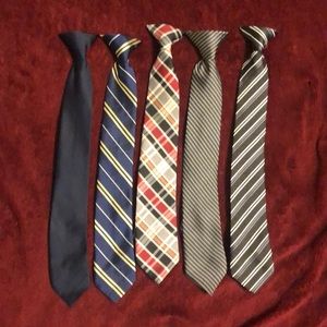 Set of 5 clip on ties